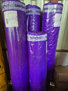 Folie de mulcire neagră - 15 microni adăugat la favorite!